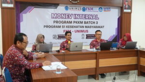 Read more about the article FKM-Unimus menyelenggarakan Monev Internal Program PKKM Batch 3 Program Studi S1 Kesehatan Masyarakat